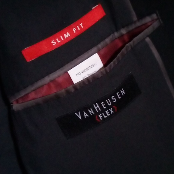 Formal Men's suit coat Van Heusen could use for school or church. - Picture 2 of 3